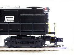 LIONEL PC LEGACY RS-27 DIESEL LOCOMOTIVE ENGINE #2407 O GAUGE train 2233361 NEW