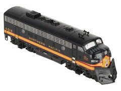 Athearn G1011 HO Custom NP F-7A Phase 1 Diesel Locomotive #6104/Box