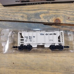 Southern Pacific Rio Grande Hopper Car Model Train N Scale Replica In Box