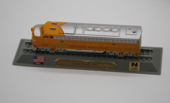Train Replica’s die cast 1:31 scale 5 diesel locomotive engines