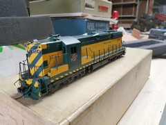 BRASS /Painted HO Trains INC EMD SD-9 Chicago Northwestern, Runs Well