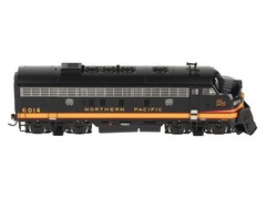 Athearn G1011 HO Custom NP F-7A Phase 1 Diesel Locomotive #6104/Box