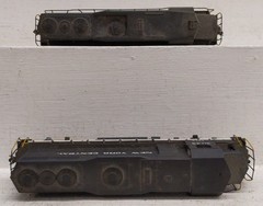 HO Scale Assorted New York Central Diesel Locomotives: 3020 & 3045 [2]