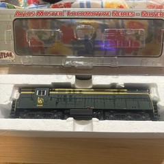 HO ATLAS 7817 MASTER SILVER TRAIN MASTER JERSEY CENTRAL PH 2 # 2409 DCC READY