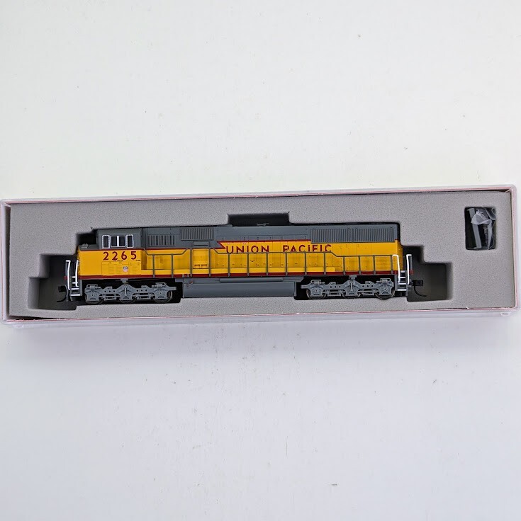 Atlas 49210 N Scale SD-60M Locomotive Decoder Ready – Union Pacific # 2265