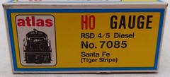 Atlas 7085 HO Santa Fe “Tiger Stripe” RSD 4/5 Diesel Locomotive #2138 EX/Box