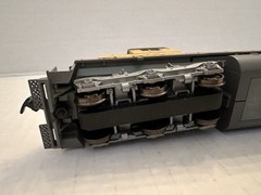 Kato HO 37-01E EMD SD40 Union Pacific Locomotive #3024