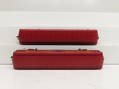 MTH 30-2448-3 Metropolitan (Red) 2 Car LO-V Add On Non Powered NIB