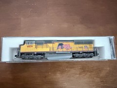 KATO SD70m Union Pacific N Scale Diesel Locomotive