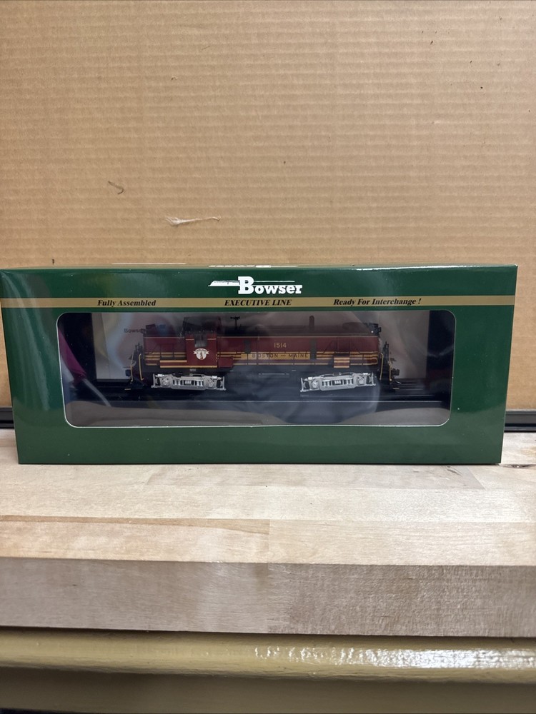 BOWSER 24639 HO SCALE ALCO RS-3 BOSTON & MAINE #1514 DC, DCC READY