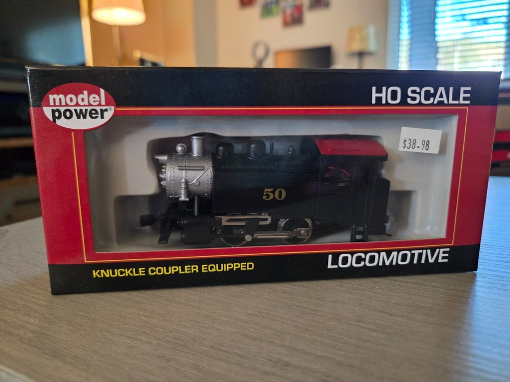 HO Scale Model Power 0-4-0 Tank Engine #50