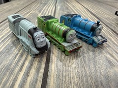 Thomas & Friends Engine Lot Gordon Henry Spencer Toy Trains