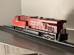 Intermountain – Canadian Pacific ES44AC Locomotive #8731 – DCC Non-Sound