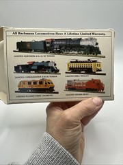 NEW W/box Bachmann N Scale PCC Trolley Pacific Electric Motorized #51-629 C3