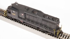 Broadway 7574 EMD GP30, PRR 2211, w/ Red Keystone, Paragon4 Sound/DC/DCC, HO