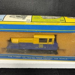 HO Scale AHM, Plymouth MDT Switcher, Santa Fe 5002 w/ Box