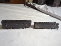 HTF Ho Gauge Heavy Brass Or Steel Santa Fe Locomotive Shell & B Unit