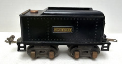 LIONEL PREWAR O-GAUGE 262 LOCOMOTIVE & TENDER WITH 609/609/611 PASSENGER CARS