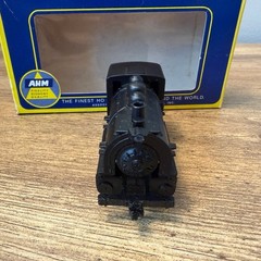 AHM HO Scale Baltimore & Ohio 0-4-0 Steam Switcher Locomotive w/ Box