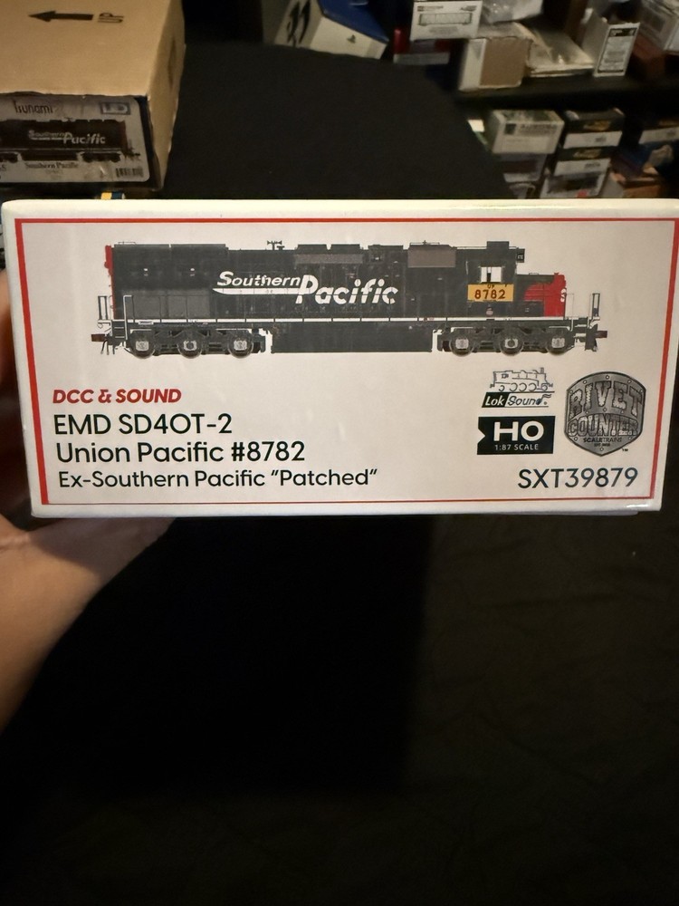 ScaleTrains HO EMD SD40T-2 Union Pacific #8782 DCC Sound SXT39879