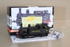 KERNOW MRC K2105 RE NUMBERED WEATHERED 0-4-4 ADAMS CLASS O2 LOCOMOTIVE 221 om
