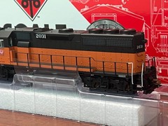 Milwaukee Road GP40 #2031 – ScaleTrains Rivet Counter – DCC & Sound Ready – BNIB