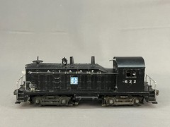 Lionel 622 AT&SF NW-2 Powered Diesel Locomotive with Bell O Gauge