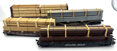 LOT OF 4 DIFFERENT HO GAUGE MODEL RAILROAD S P WOOD CARRIER CARS WITH LOADS