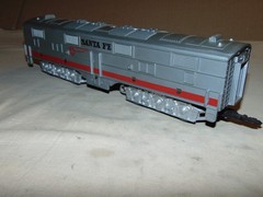 MARX O 1095 SANTA FE NON POWER DUMMY B UNIT WITH ALL FOUR STEPS