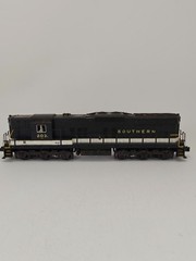 MTH RailKing 30-2874-1 O Gauge Southern SD-9 Weathered PS2 Box READ