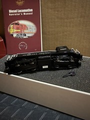 Broadway Limited HO Scale EMD Switcher SW7 Phase II 8880 Train 660 New York City