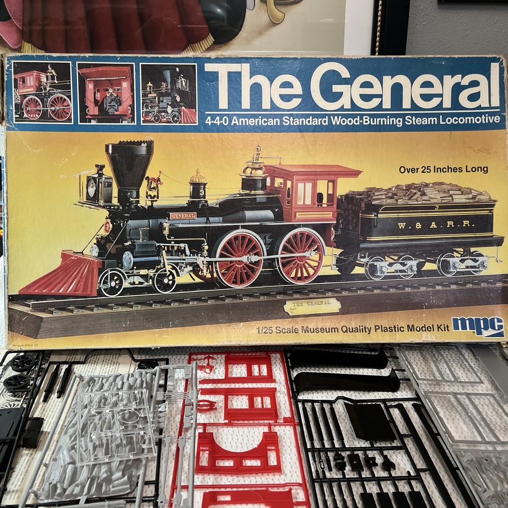 MPC The General 4-4-0 American Standard Wood-burning Steam Locomotive 1/25