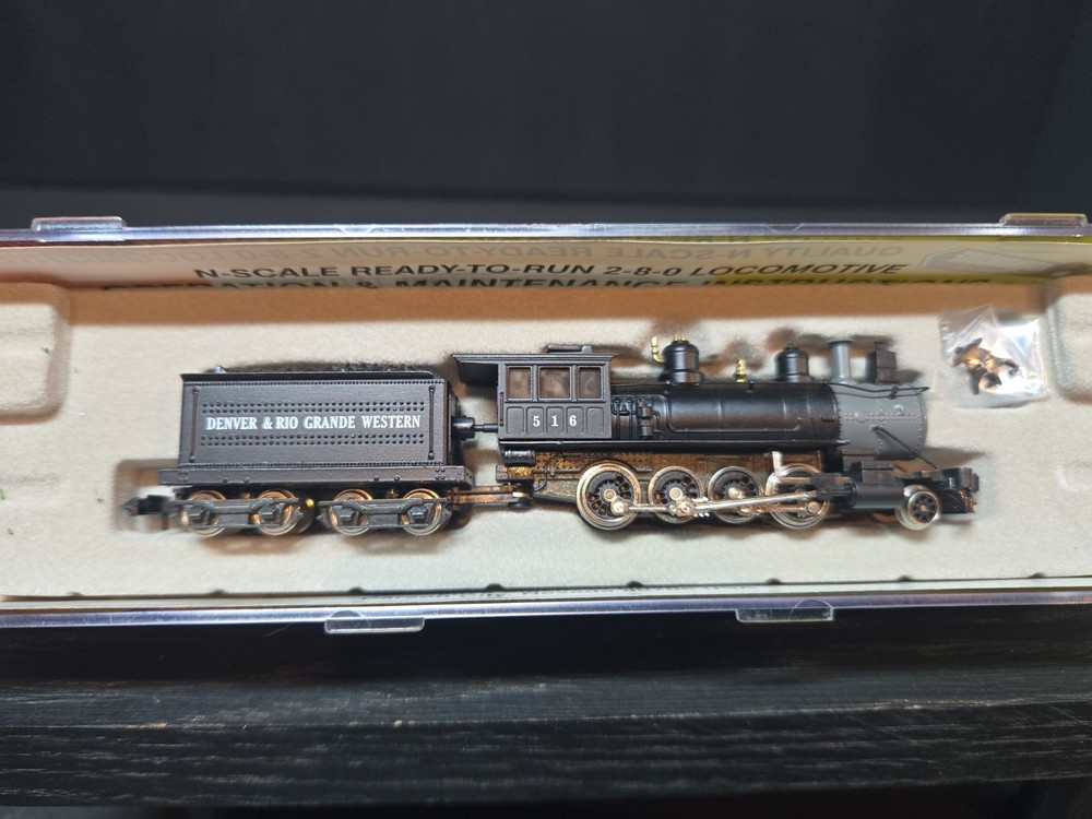 Round House N Scale Denver & Rio Grande 8002 Locomotive 2-8-0 See Details!