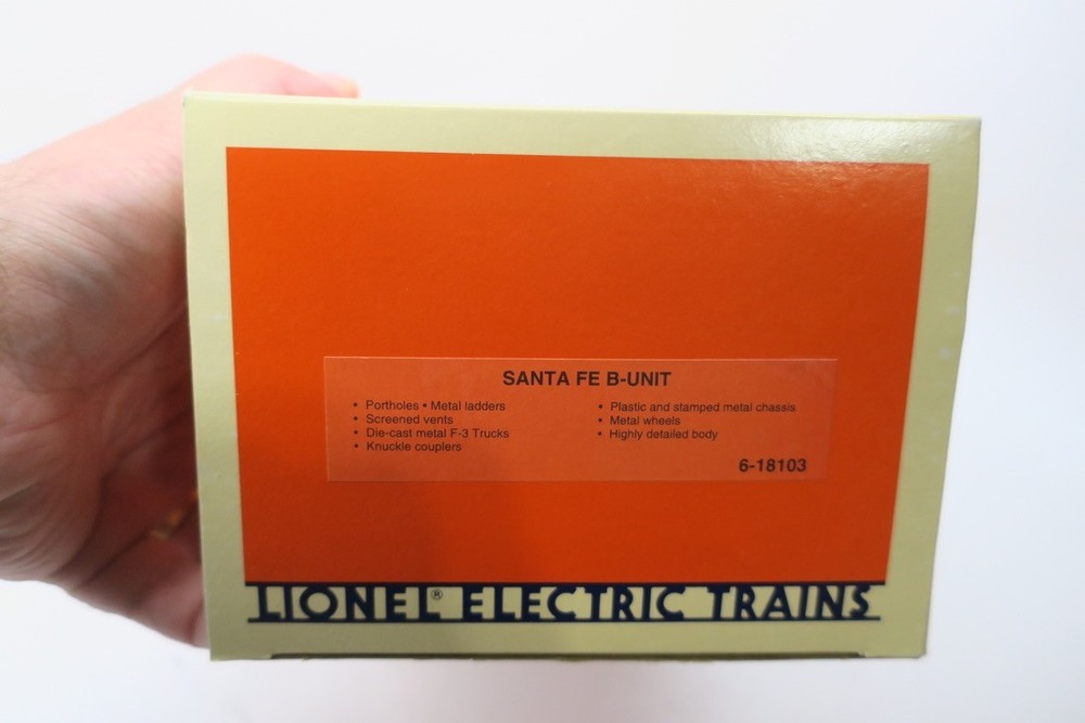 Lionel 6-18103 O Gauge Santa Fe F-3 B Unit Dummy Diesel Locomotive #8103