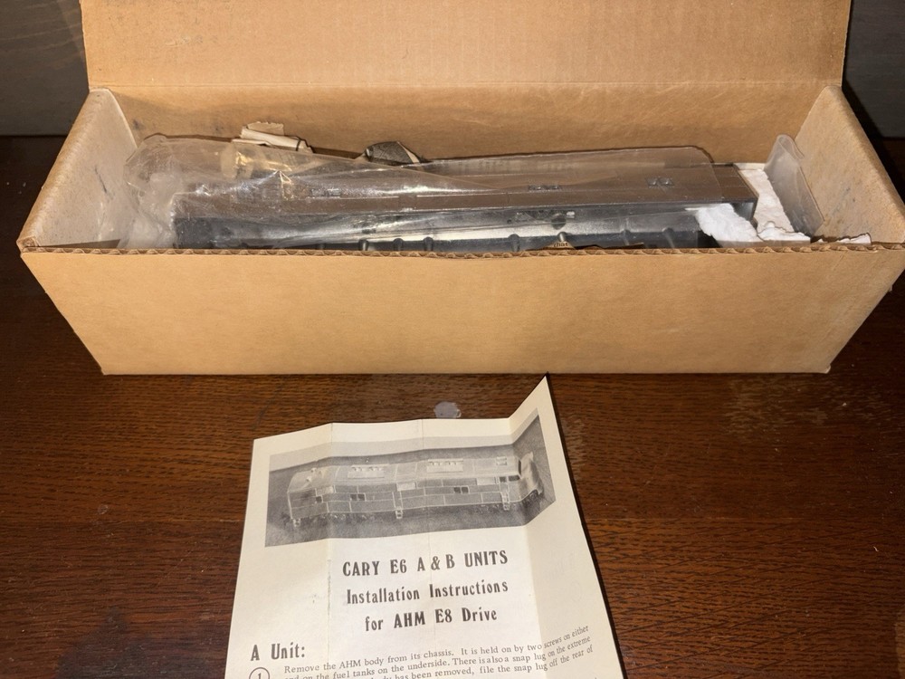 CARY LOCOMOTIVE WORKS HO DIESEL BODY E6 B FOR AHM