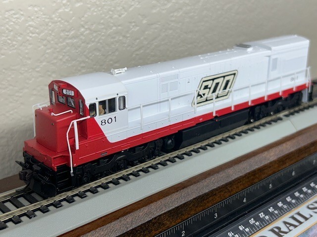 SOO LINE U30C SPEED LETTERS LOW HOOD DC/DCC Ready ” MASTER SILVER ” HO Scale NEW