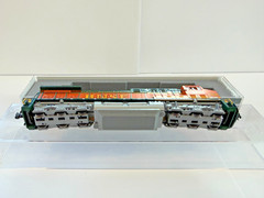 KATO 176-7114 N Scale AC4400CW BNSF LOCOMOTIVE #5656, New in Box