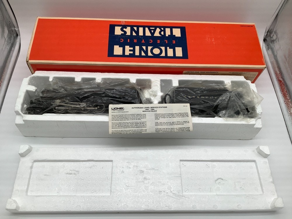 New Lionel Pennsylvania S-@ 6-8-6 Steam Turbine And Tender 70-8309-200 W/ Box