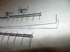 LIONEL 2321 – 2331 FM HANDRAIL SET – USED REPRODUCTION SET WITH 1 POST LOOSE