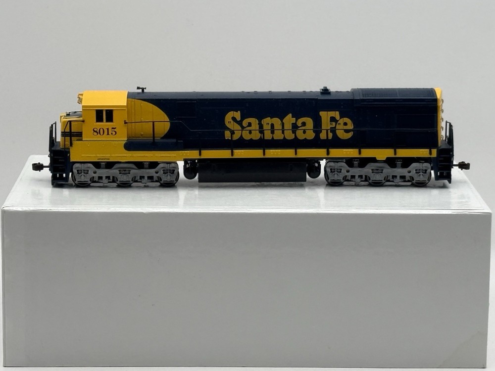 Atlas HO Scale ATSF Santa Fe GE C30-7 Diesel Locomotive #8033 8603 DCC Ready