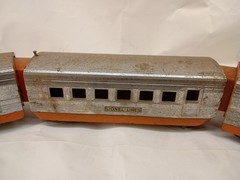 Vintage Lionel Lines Prewar Orange And Chrome Wind Up Streamliner Train Set