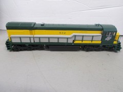 ATLAS MASTER # 7331 ~ C & NW U30C LOCOMOTIVE # 932~ WITH DCC PLUG ~HO SCALE