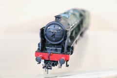 AIRFIX 54120 RE PAINTED BR 4-6-0 LOCOMOTIVE 46103 ROYAL SCOTS FUSILIER nz