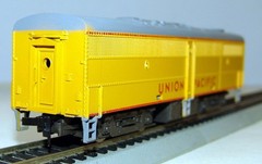 ROCO MODEL POWER HO ALCO FA2 DIESEL LOCOMOTIVE UNION PACIFIC (L12)