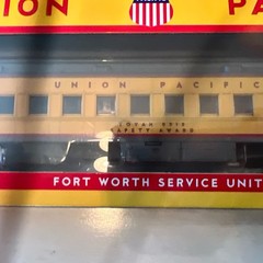 union pacific service unit 2011 Train (1/87th) 99446