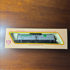 IHM Shamrock Oil HO Scale Tanker Train Car (New)