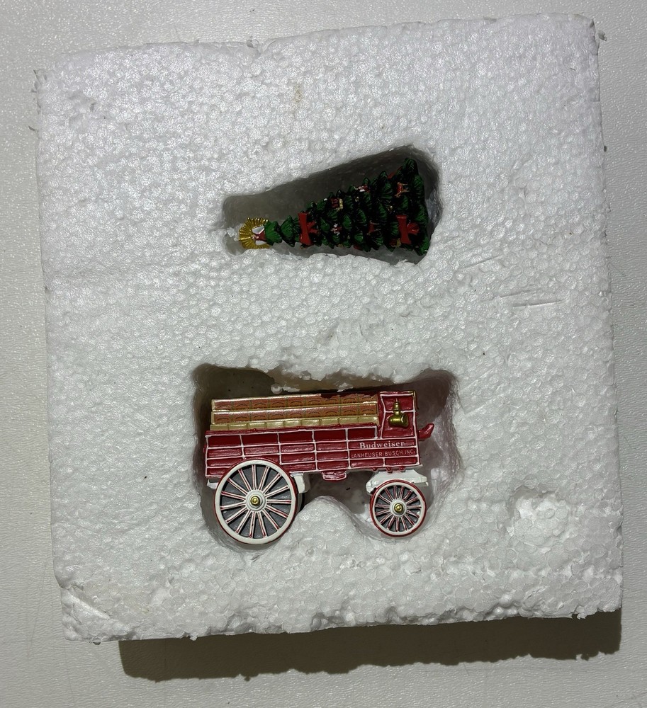 Hawthorne Village BUDWEISER small Wagon and Christmas Tree for Flatbed car