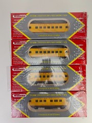 Williams Passenger Cars Union Pacific O Gauge 4-Car Set Box Lights