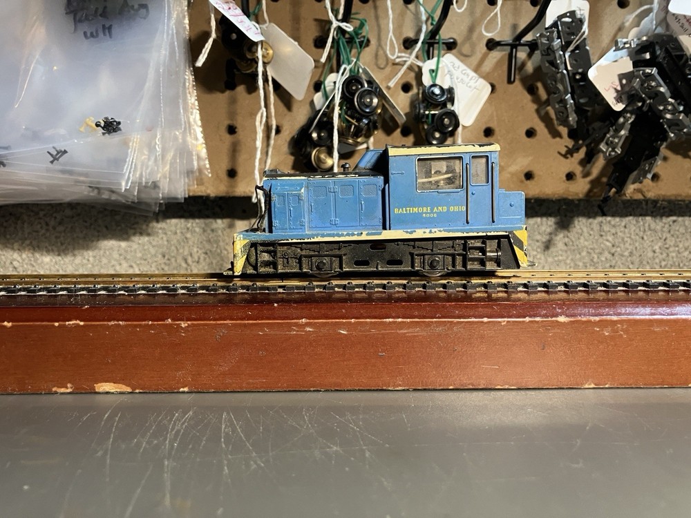AHM HO Baltimore And Ohio Switcher 5006