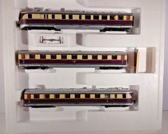 Liliput 126 02 SVT-137 Deutsche Reichsbahn 3 Railcar Set – HO Brand New in Box